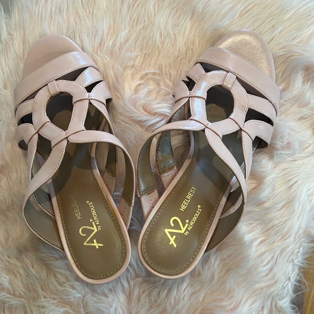 Aerosols Passageway Sandal - Picture 6 of 7